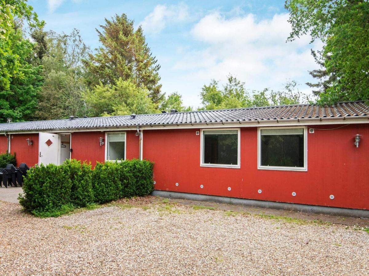 20 Person Holiday Home In Herning Bagian luar foto
